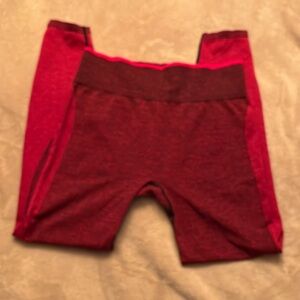 Pink seamless leggings